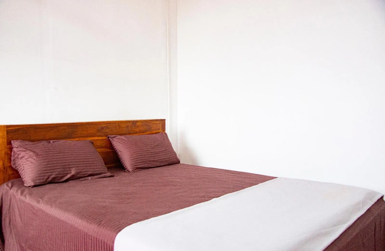 Motel Skyavenue Guest House Kadawatha Sri Lanka