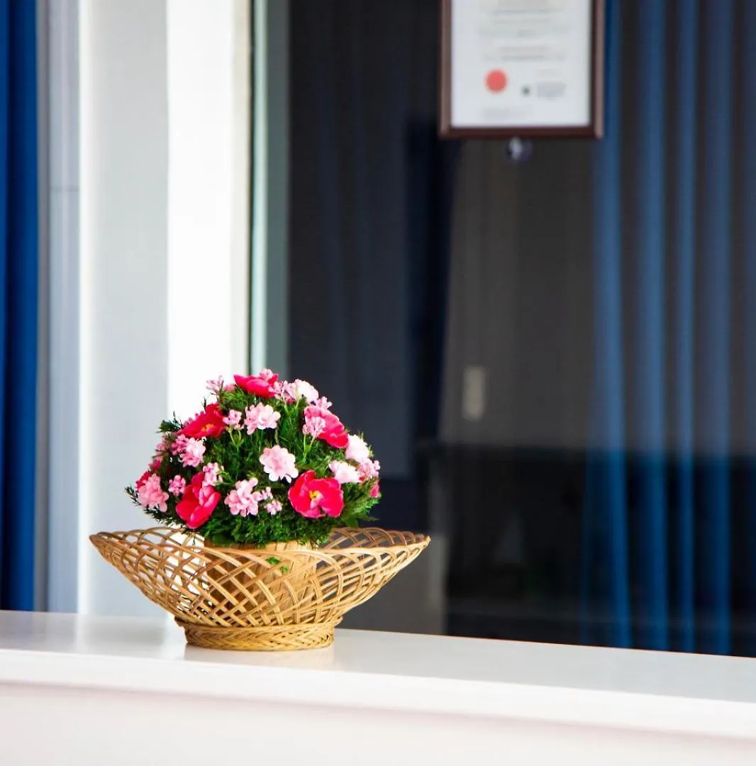 Skyavenue Guest House Kadawatha Motel