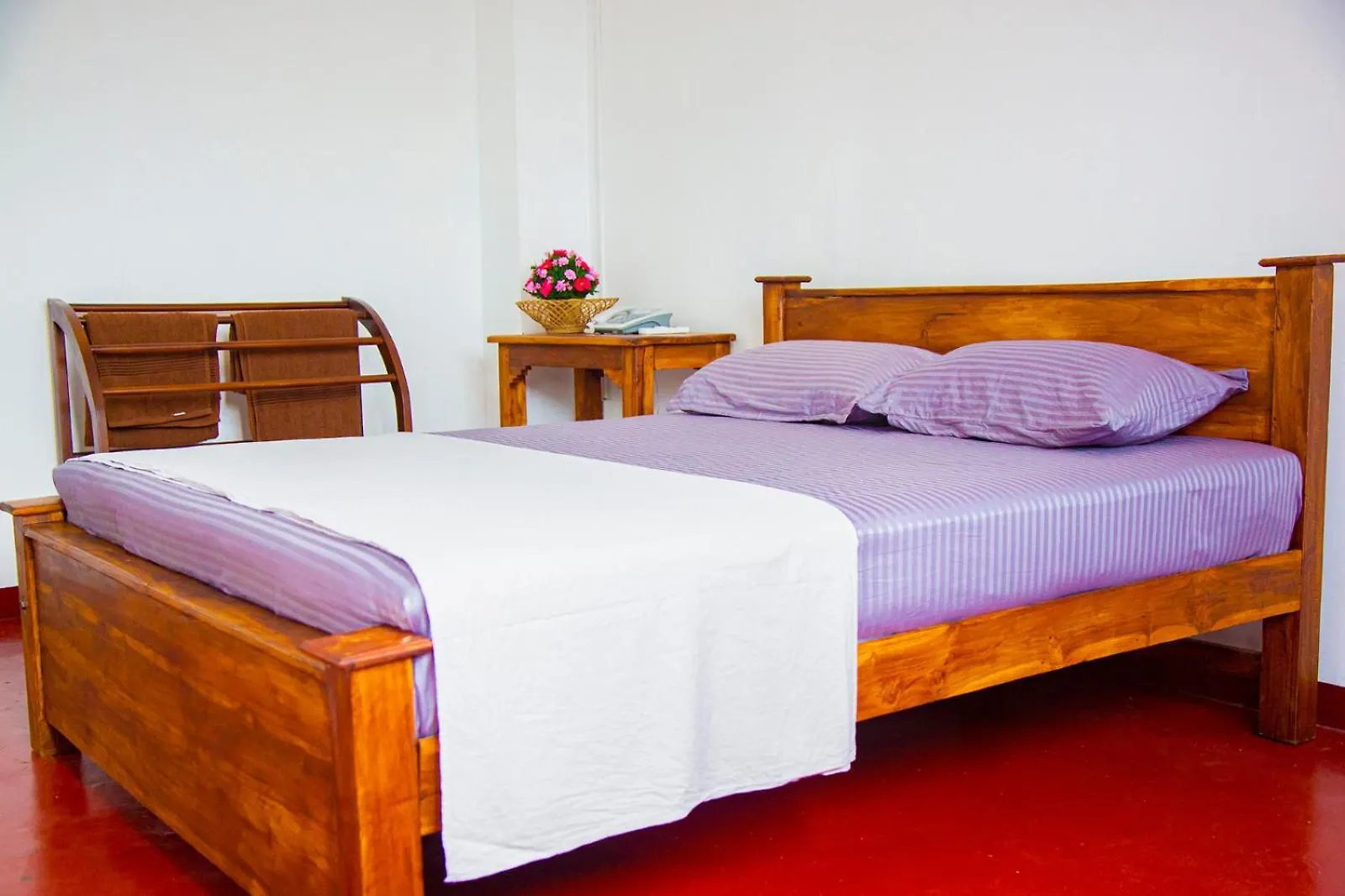 Skyavenue Guest House Kadawatha Motel
